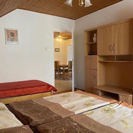 Balatongyörök Jasmin Apartman מראה חיצוני תמונה