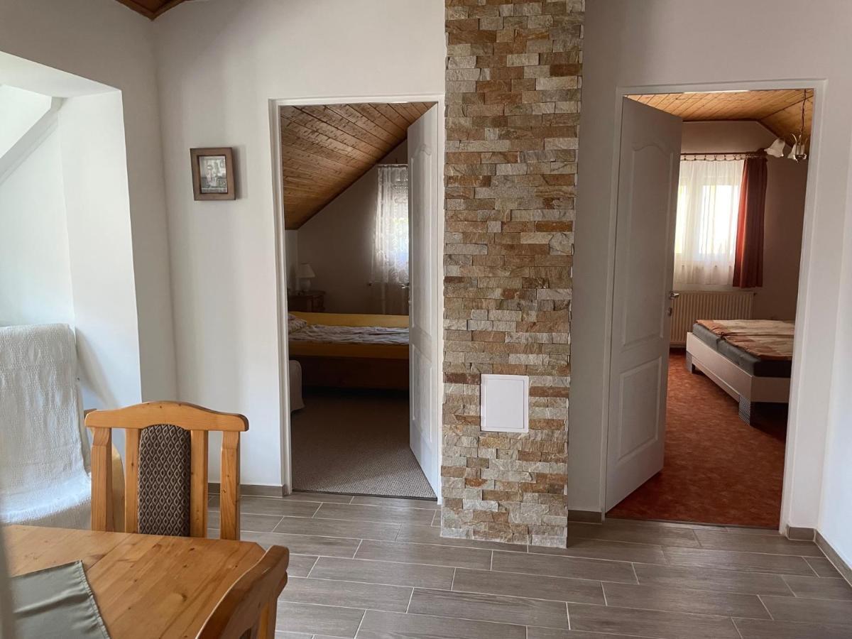 Balatongyörök Jasmin Apartman מראה חיצוני תמונה
